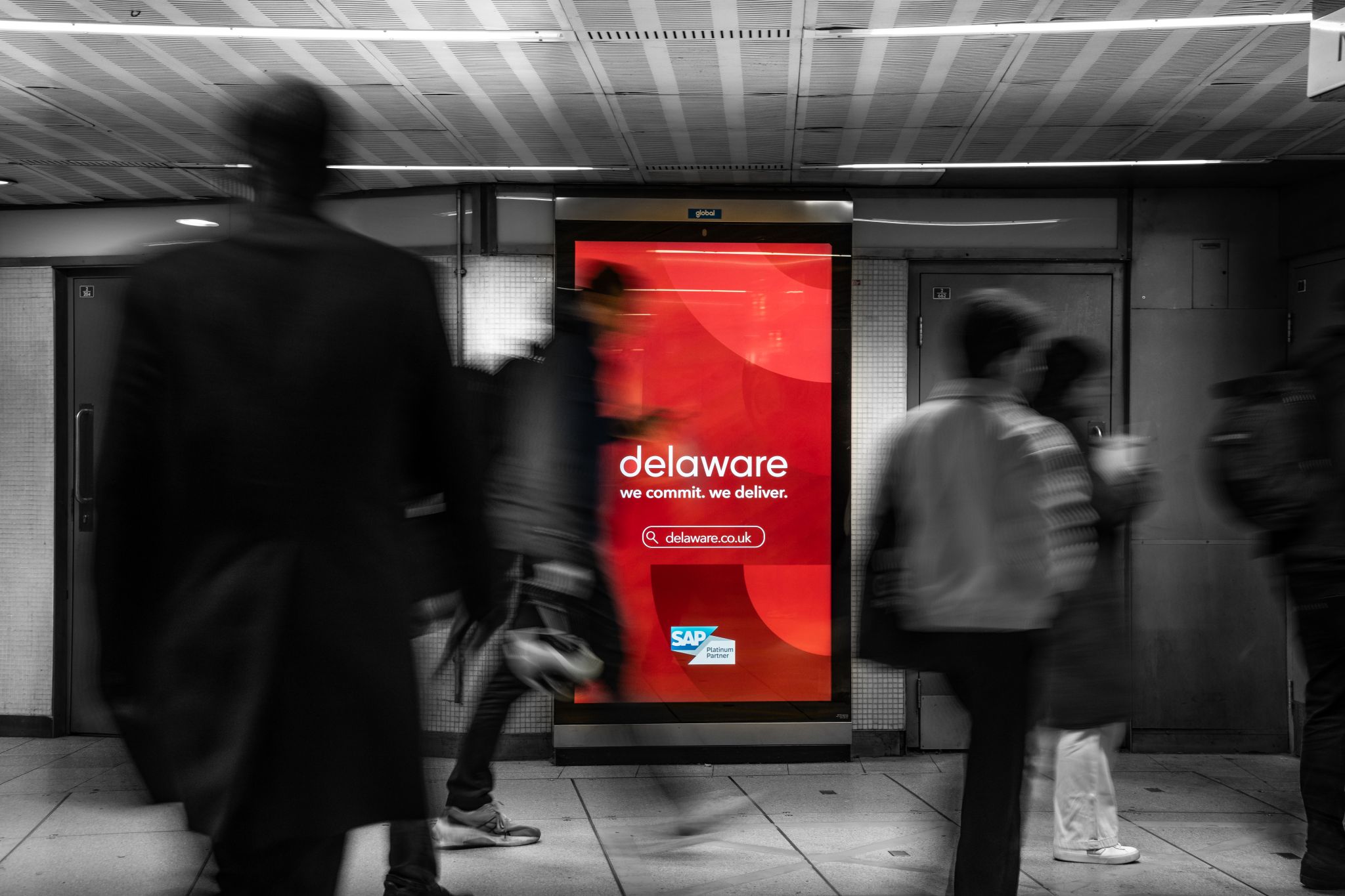 Delaware Launches Bold OOH Campaign at Canary Wharf During MoneyLIVE