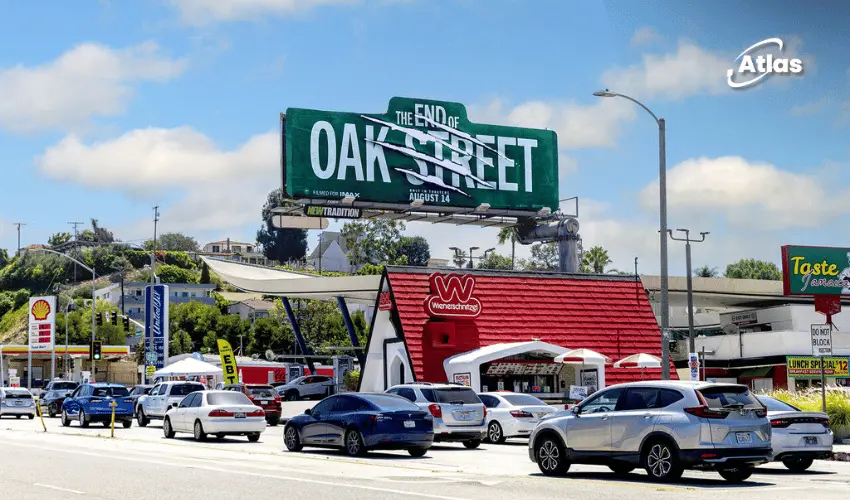 The End of Oak Street Goes Larger Than Life Across