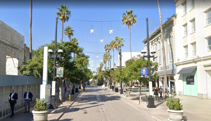 Santa Monica Approves a Digital Display District: Up to 16 Large-Format Digital Displays